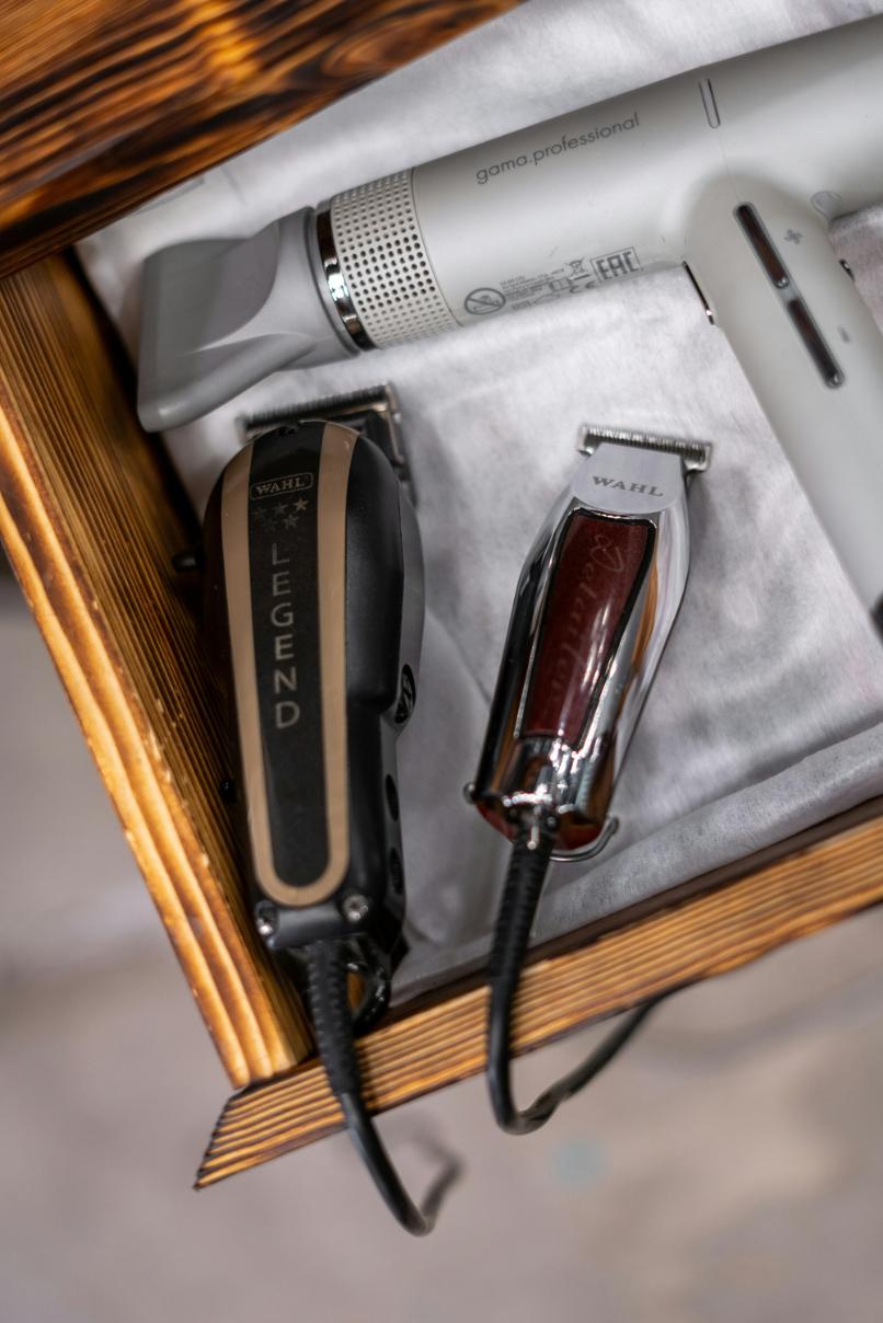 barber-equipment